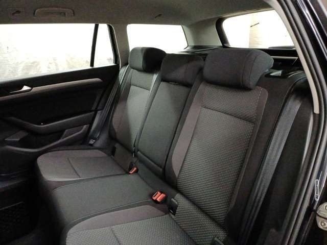 Volkswagen Passat 2.0TDI Business LED NAVI KAMERA CARPLAY