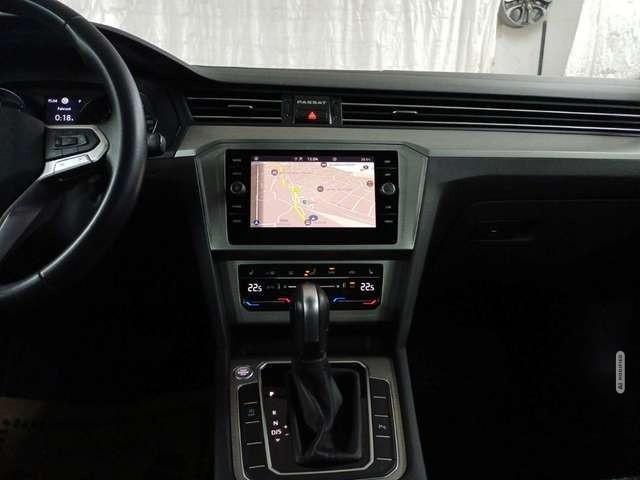 Volkswagen Passat 2.0TDI Business LED NAVI KAMERA CARPLAY
