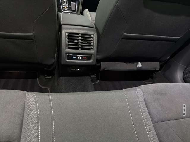 Volkswagen Golf 2.0 TSI Style 4Motion MATRIX NAVI ACC DAB+