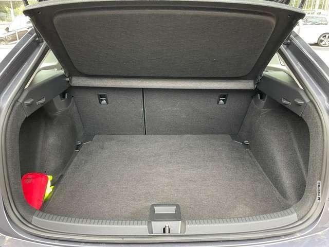 Volkswagen Taigo TSI DSG Life LED Navi Assist Sitzheiz 17