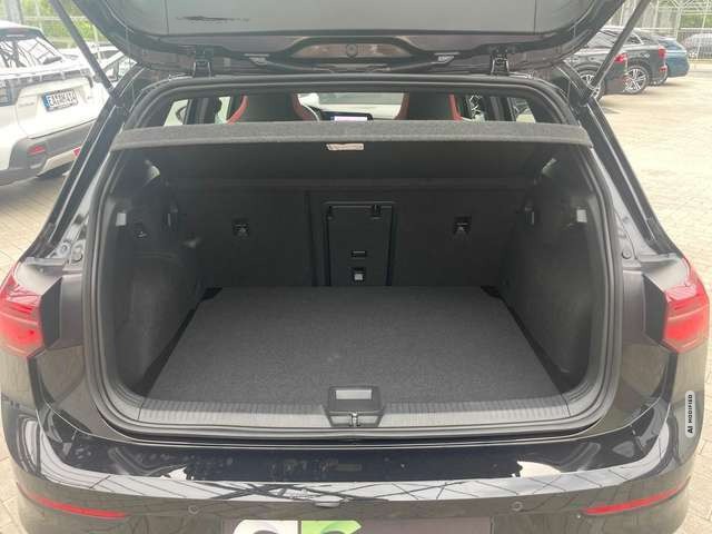 Volkswagen Golf 2.0 TSI GTI AHK Matrix CarPlay Pano Assist
