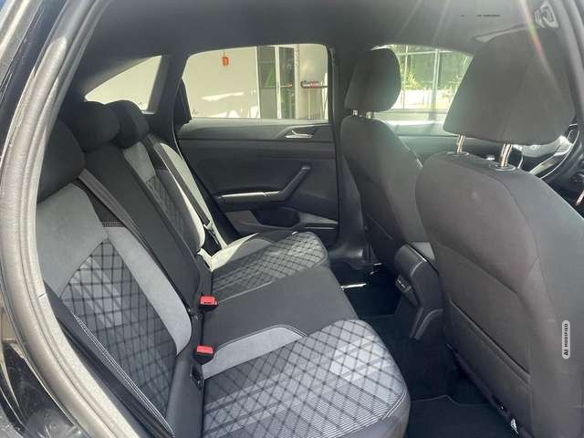 Volkswagen Taigo TSI R-Line DSG RFK Matrix CarPlay Assist