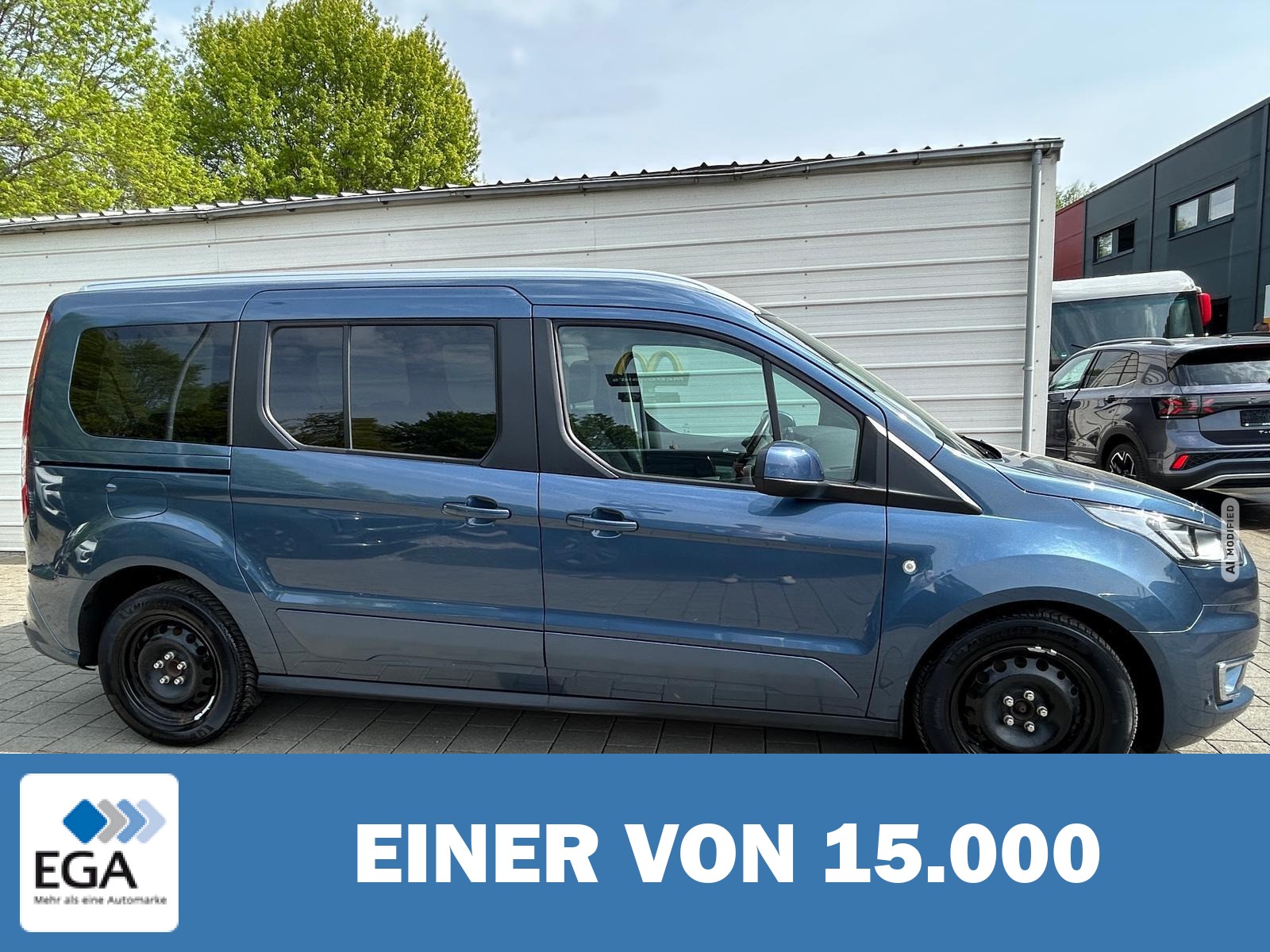 Ford Tourneo Connect Grand Titanium 1,5 l EcoBlue 8-fach*Pano*Android Auto*SHZ*Kamera