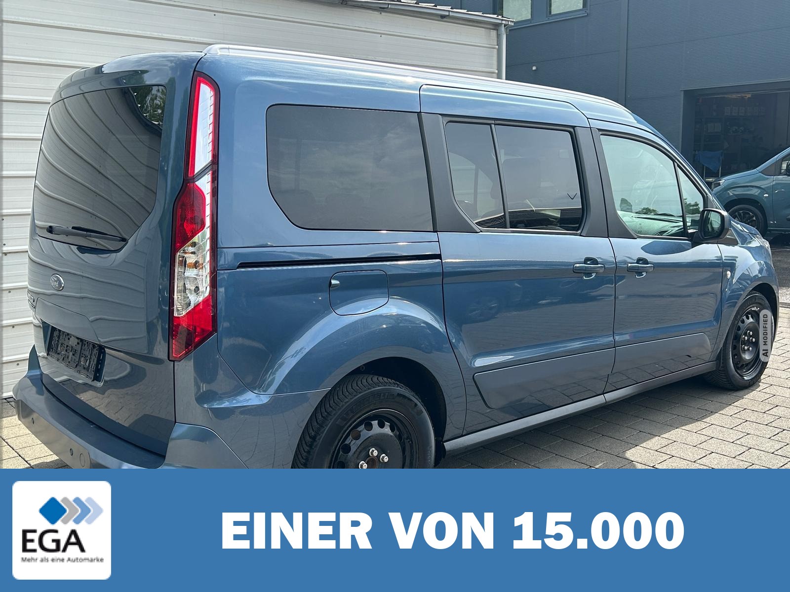 Ford Tourneo Connect Grand Titanium 1,5 l EcoBlue 8-fach*Pano*Android Auto*SHZ*Kamera