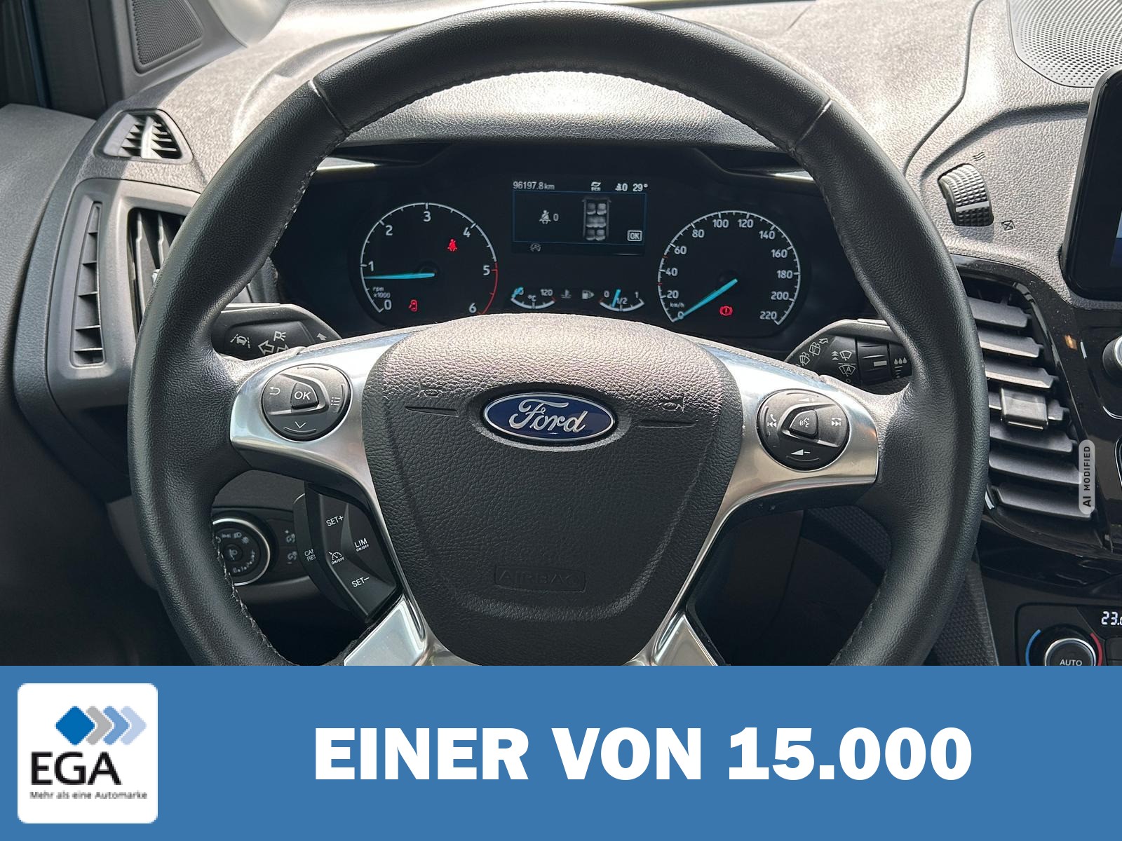 Ford Tourneo Connect Grand Titanium 1,5 l EcoBlue 8-fach*Pano*Android Auto*SHZ*Kamera