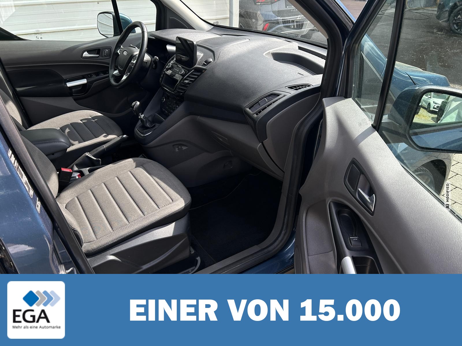 Ford Tourneo Connect Grand Titanium 1,5 l EcoBlue 8-fach*Pano*Android Auto*SHZ*Kamera