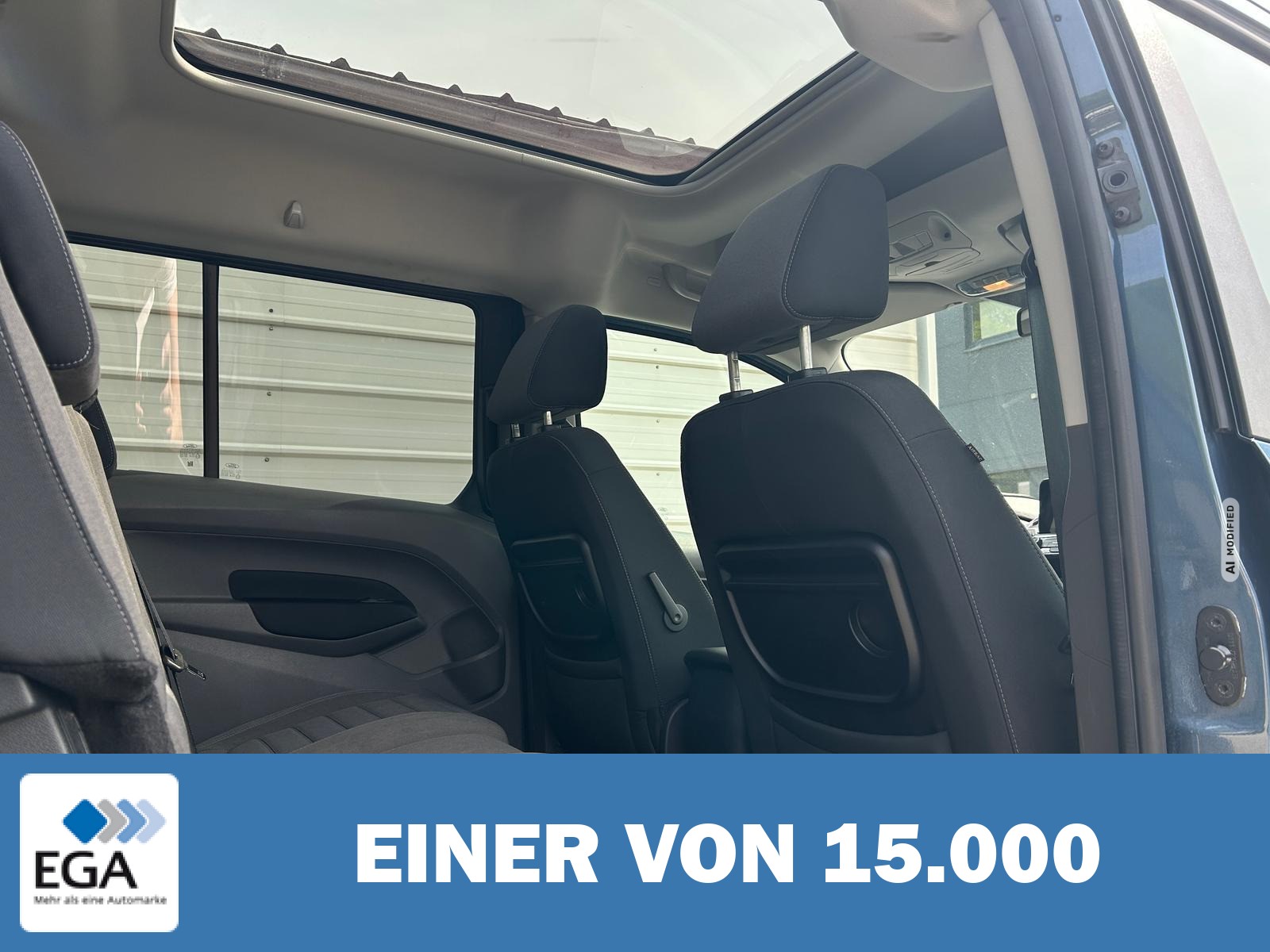 Ford Tourneo Connect Grand Titanium 1,5 l EcoBlue 8-fach*Pano*Android Auto*SHZ*Kamera