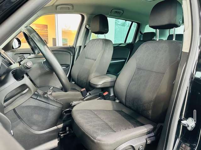 Opel Zafira 1.6 CDTI 120 Jahre SHZ KAM PDC v+h