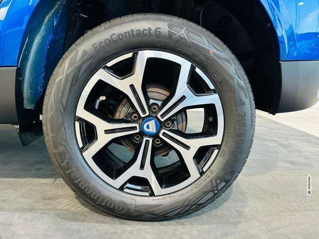 Dacia Duster 1.3 TCE Celebration 360Kam Navi Ass.-Pak