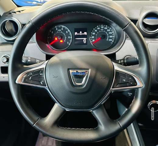 Dacia Duster 1.3 TCE Celebration 360Kam Navi Ass.-Pak