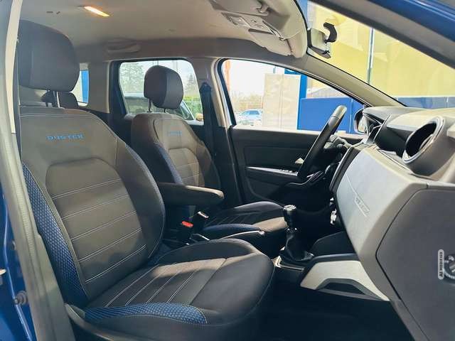 Dacia Duster 1.3 TCE Celebration 360Kam Navi Ass.-Pak
