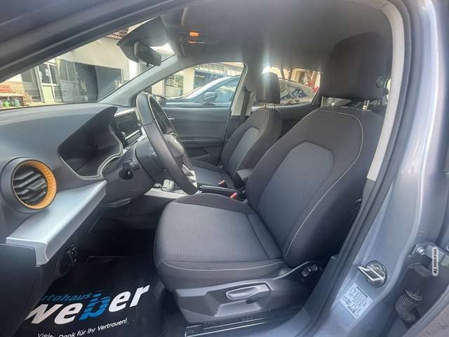 Seat Arona Style*DSG*LED*CARPLAY*SITZHEIZUNG*ALLWETTER