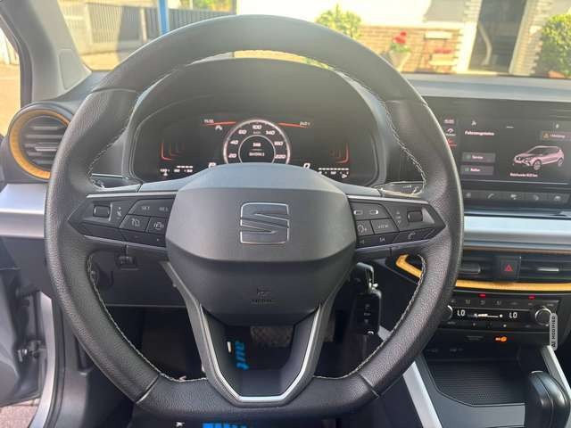 Seat Arona Style*DSG*LED*CARPLAY*SITZHEIZUNG*ALLWETTER