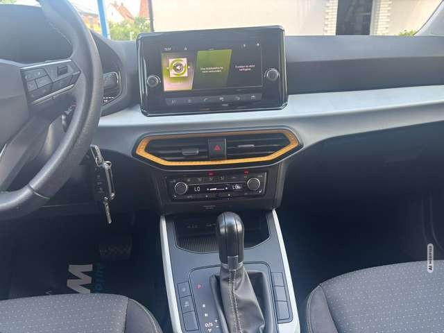 Seat Arona Style*DSG*LED*CARPLAY*SITZHEIZUNG*ALLWETTER