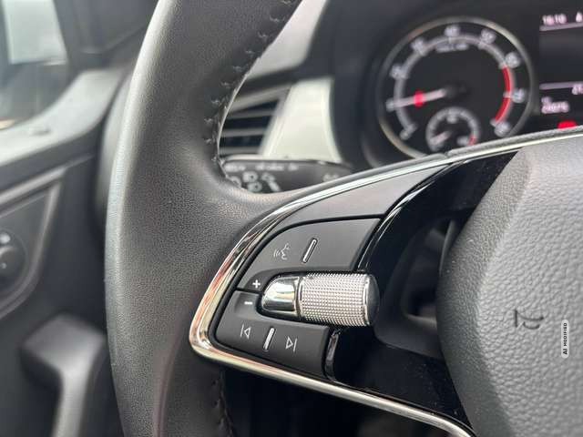 Skoda Fabia Ambition*Kombi*NAVIGATION*CARPLAY*SITZ-HZ*Tempomat