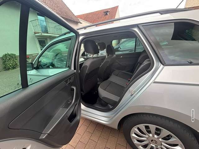 Skoda Fabia Ambition*Kombi*NAVIGATION*CARPLAY*SITZ-HZ*Tempomat