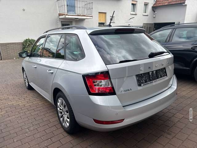 Skoda Fabia Ambition*Kombi*NAVIGATION*CARPLAY*SITZ-HZ*Tempomat