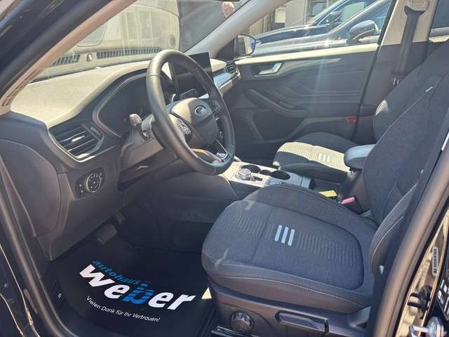 Ford Focus Kombi*Active*AUT.*KAMERA*NAV*CARPLAY*SYNC4*LED*...