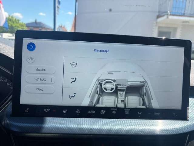 Ford Focus Kombi*Active*AUT.*KAMERA*NAV*CARPLAY*SYNC4*LED*...