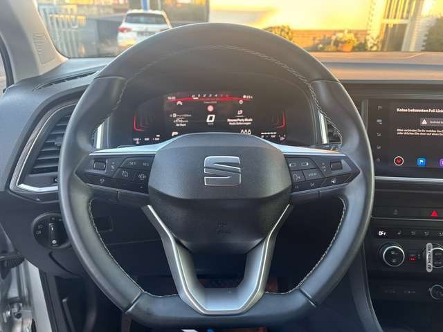 Seat Ateca Style*DSG*KAMERA*AHK*NAVI*BEATS*CARPLAY*ViCo.*LED