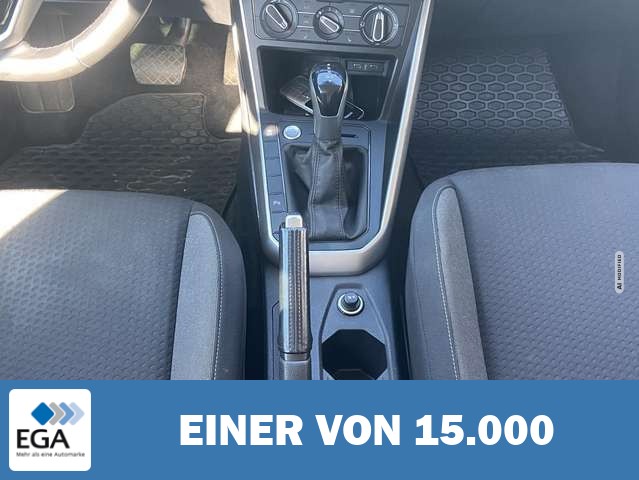 Volkswagen Polo 1.0 TSI DSG LIFE APP-CONNECT+LED+ACTIVE-INF