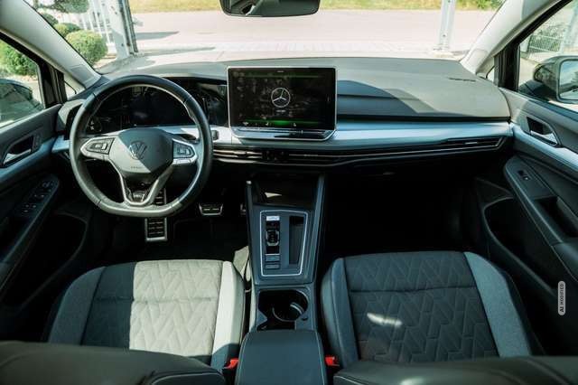 Volkswagen Golf VIII Variant 1.5 eTSI 85 kW Goal Kamera