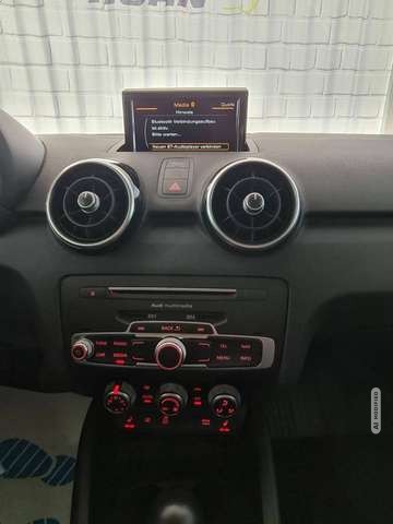 Audi A1 sport, S-line, Navi, LMF, PDC, Xenon, Scheckheft