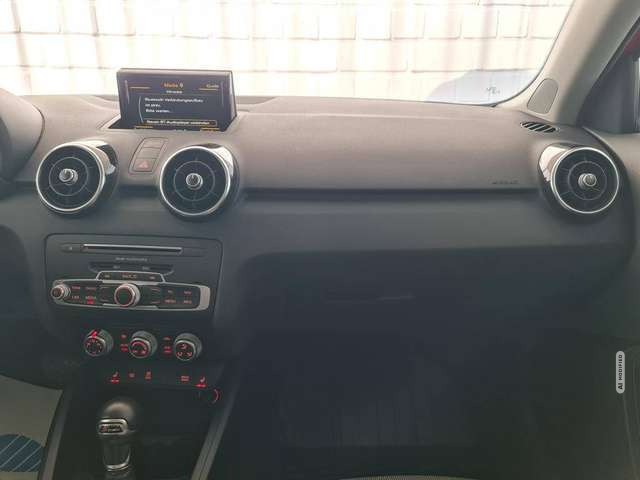 Audi A1 sport, S-line, Navi, LMF, PDC, Xenon, Scheckheft
