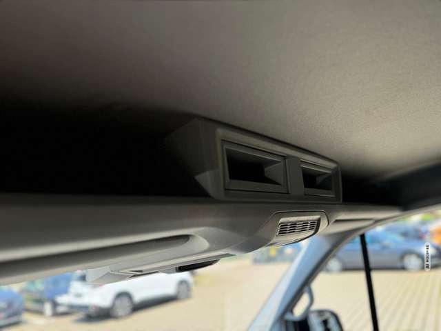 Volkswagen Crafter Crafter 2.0 TDI 35 |MASSAGE|AUT|KAM|LUFTSITZ