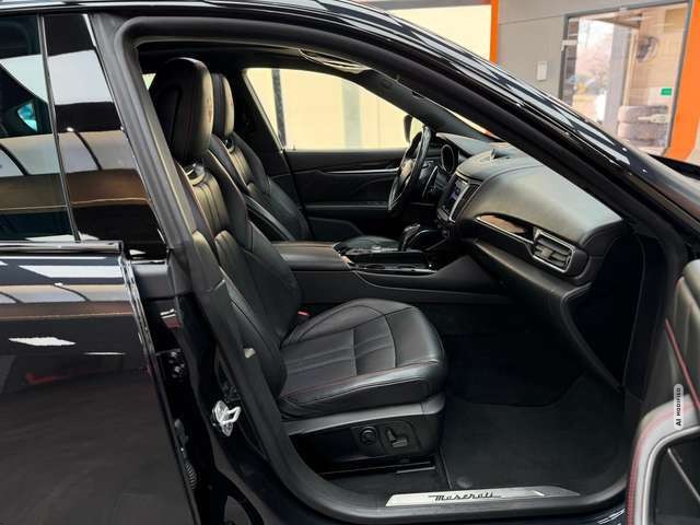 Maserati Levante GranSport Diesel 3.0 D |H&K|MATRIX|PANO|