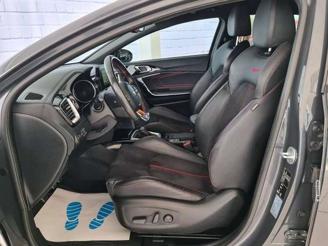 Kia pro_cee'd / ProCeed GT, unfallfrei, LED, Kamera, Navi,AHK,Kia Garantie