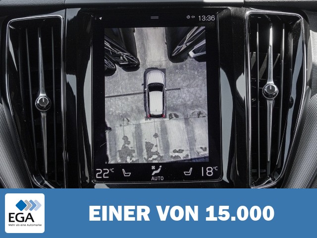 Volvo XC60 R Design Recharge Plug-In Hybrid AWD T8 Twin Engine EU6d AHK Navi Digitales