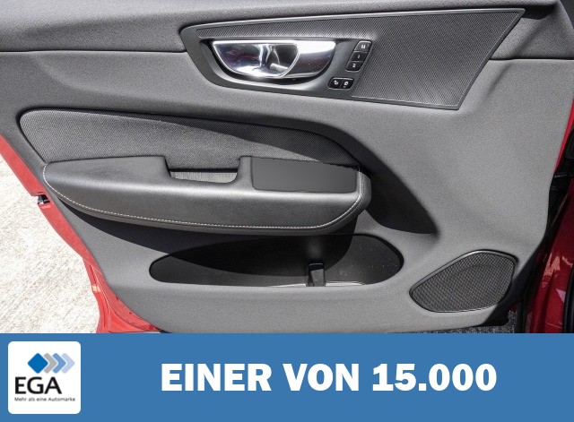 Volvo XC60 R Design Recharge Plug-In Hybrid AWD T8 Twin Engine EU6d AHK Navi Digitales