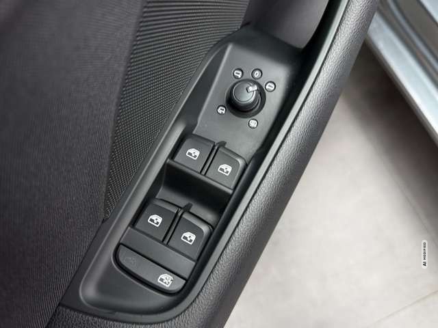 Audi A3 30 TDI basis 1.6 TDI|PDC|KLIMA|SHZG|NAVI|LM