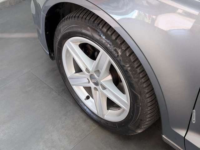 Audi A3 30 TDI basis 1.6 TDI|PDC|KLIMA|SHZG|NAVI|LM