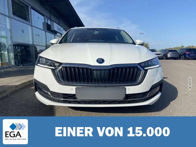 Skoda Octavia Combi 2.0 TDI STYLE AHK+PANORAMA+HEAD-UP
