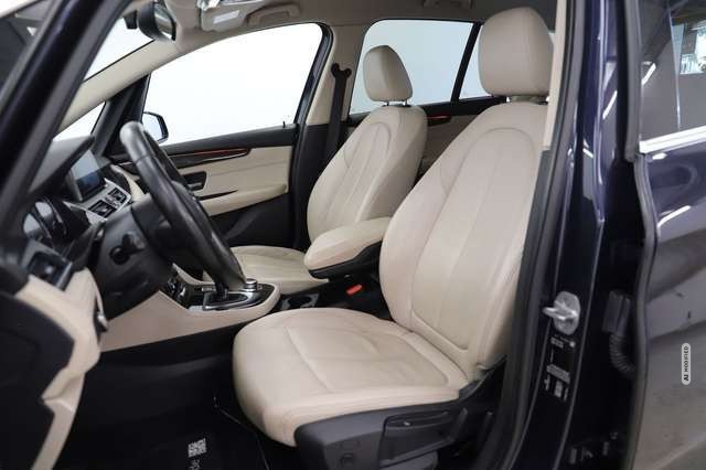 BMW 218 1.5 140PS Automatik Luxury Line