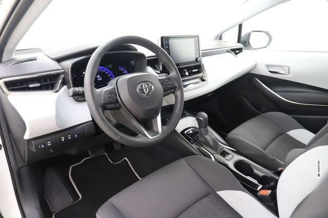 Toyota Corolla 1.8Hybrid 122PS Automatik Club Nav 1Hand