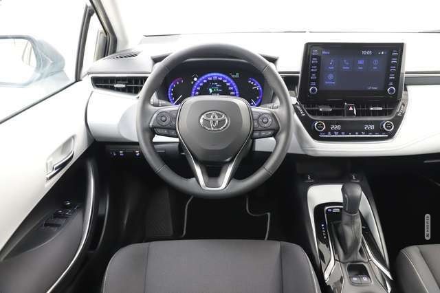 Toyota Corolla 1.8Hybrid 122PS Automatik Club Nav 1Hand