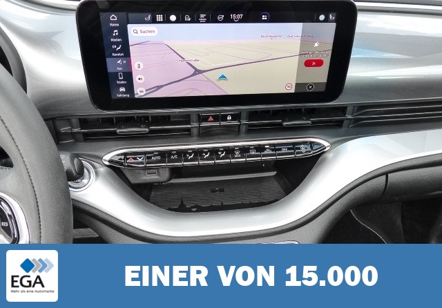 Fiat 500e Icon Navi Digitales Cockpit Memory Sitze Apple CarPlay Android Auto Klimaau