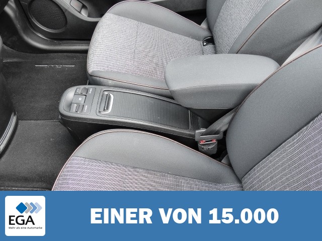 Fiat 500e Icon Navi Digitales Cockpit Memory Sitze Apple CarPlay Android Auto Klimaau