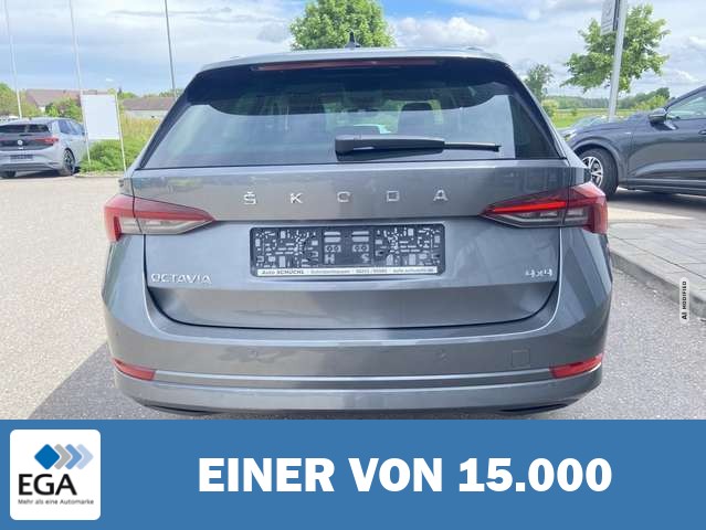 Skoda Octavia Combi 2.0 TDI DSG 4x4 Ambition 18