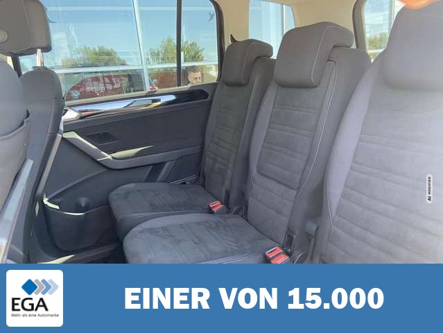 Volkswagen Touran 1.5 TSI HIGHLINE R-LINE STANDHEIZUNG+LED+