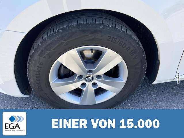 Skoda Superb Combi 2.0 TDI DSG Ambition AHK+SMART-LINK