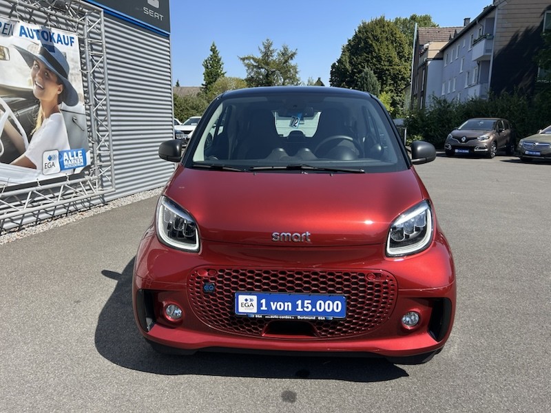 Smart ForTwo EQ EXCLUSIVE PANORAMA KLIMA*SHZG*SMART-LINK*R-CAM 