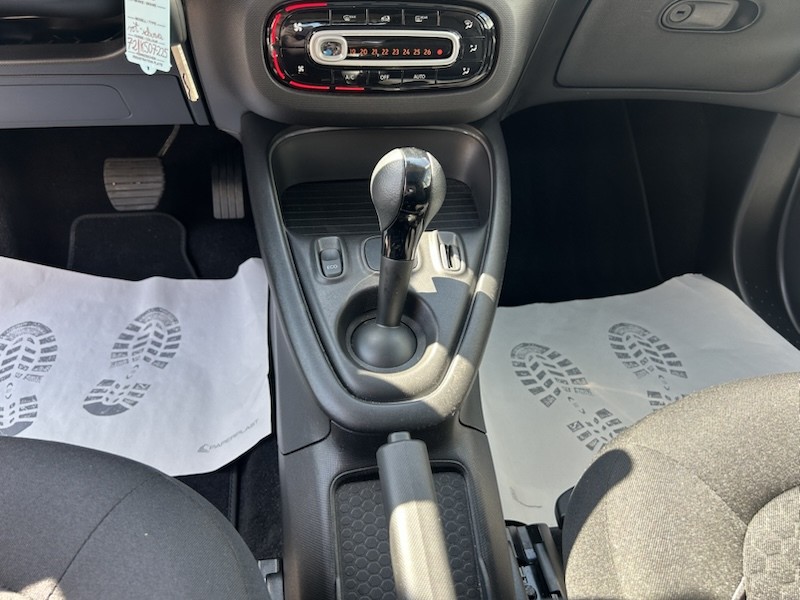 Smart ForTwo EQ EXCLUSIVE PANORAMA KLIMA*SHZG*SMART-LINK*R-CAM 