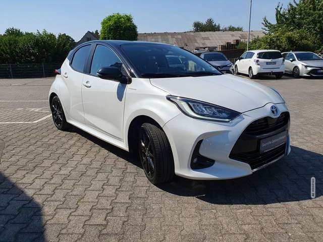 Toyota Yaris Hybrid 1.5 VVT-i Style