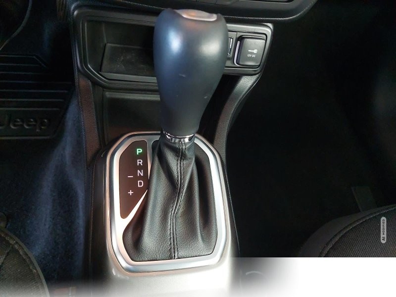 Jeep Renegade 1,3 T-GDI 2WD LIMITED DDCT 8FACH
