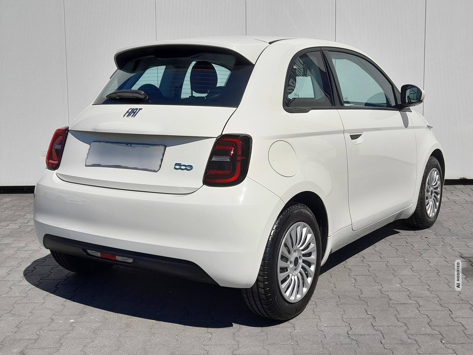 Fiat 500e 500 e NAVI/APP~GRA~DAB~KLIMAAUTO~LANEASSIST~MFL