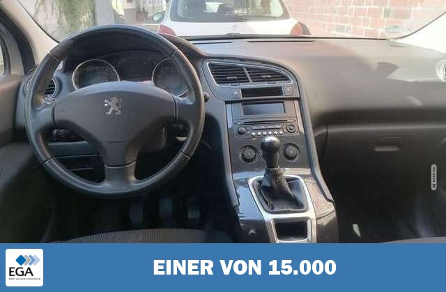 Peugeot 5008 1.6 120 VTi Tendance 88 kW (120 PS), Schalt. 5-...